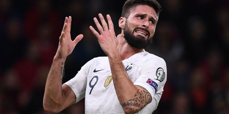 Giroud On International Arenas